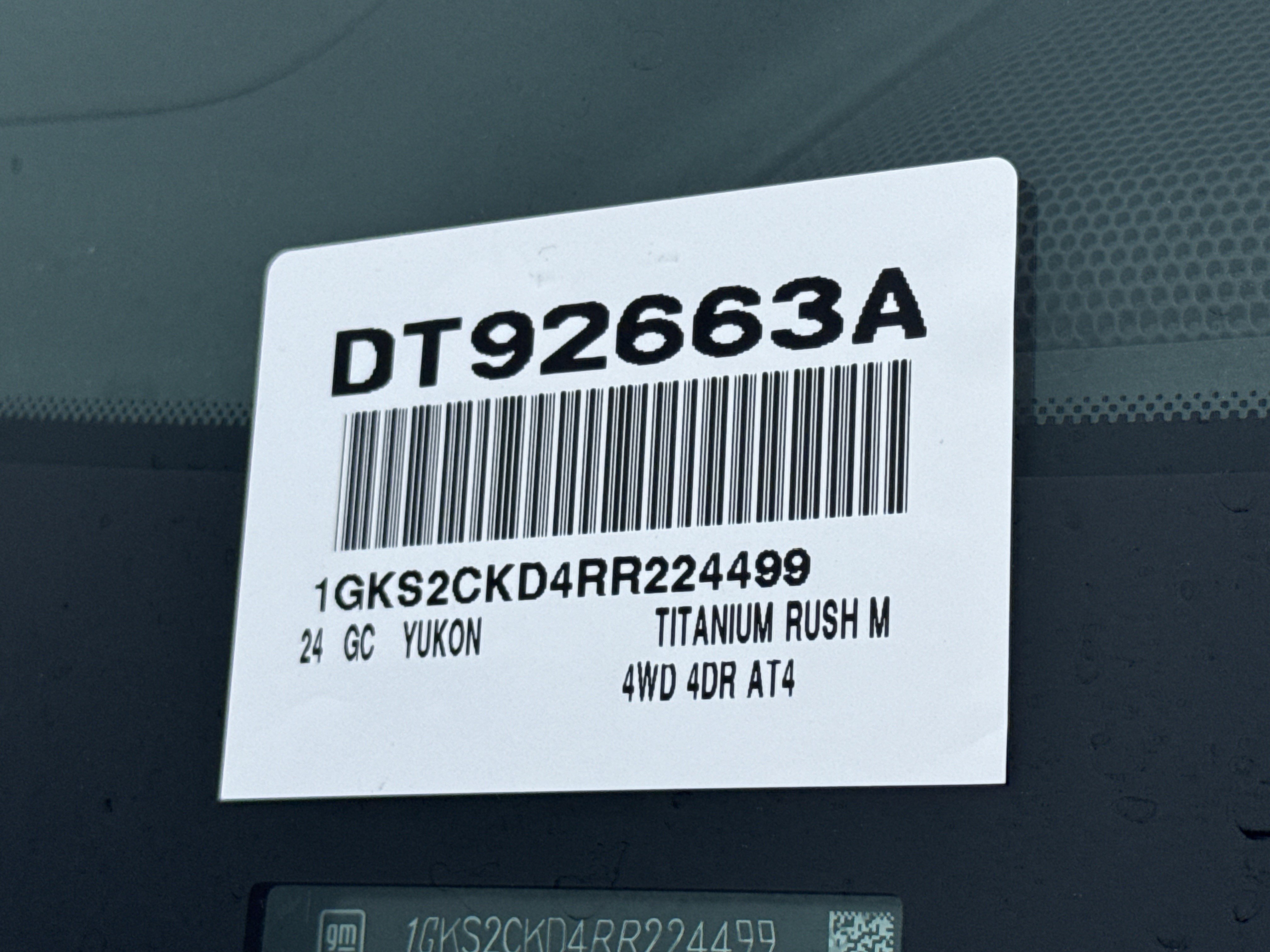 Used 2024 GMC Yukon AT4 w/ AT4 Premium Package AWD/4WD image 39