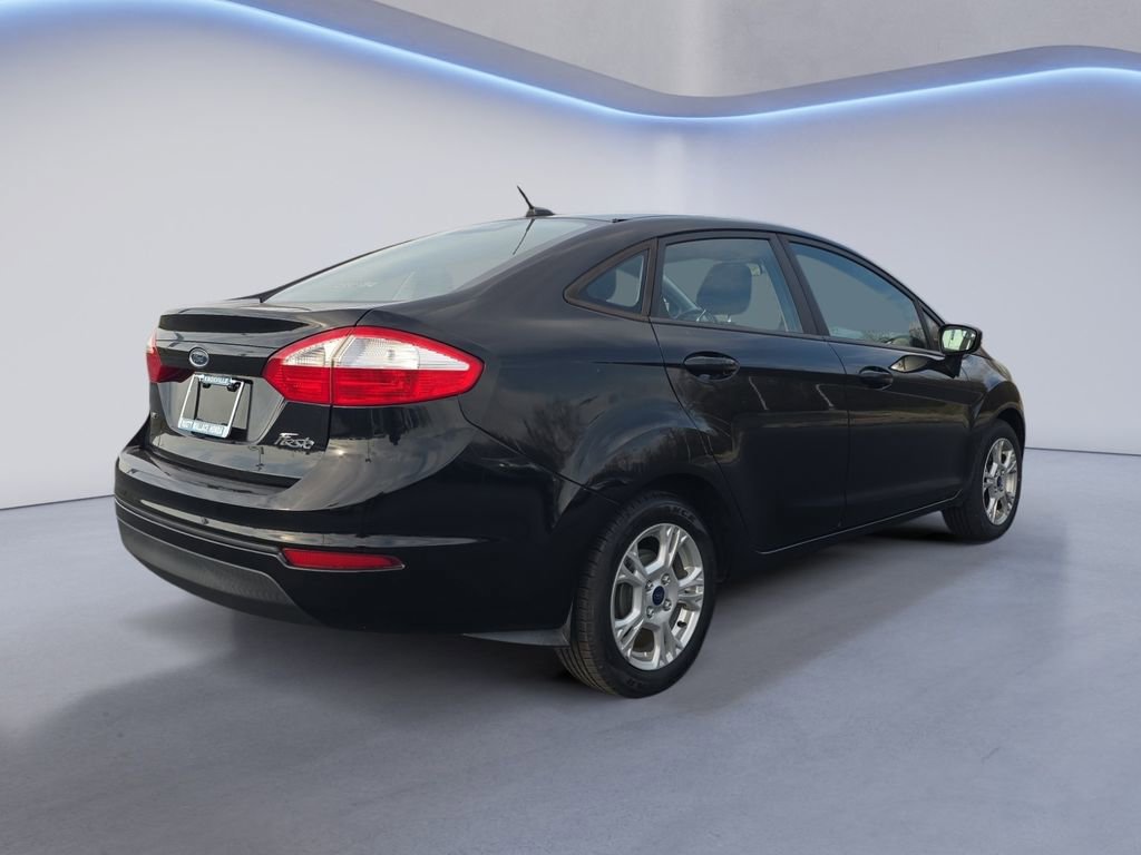Used 2016 Ford Fiesta SE image 5