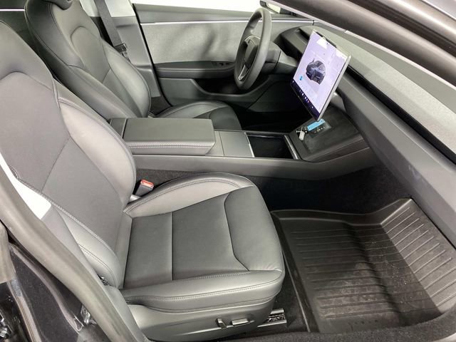 Used 2025 Tesla Model 3 Long Range image 11