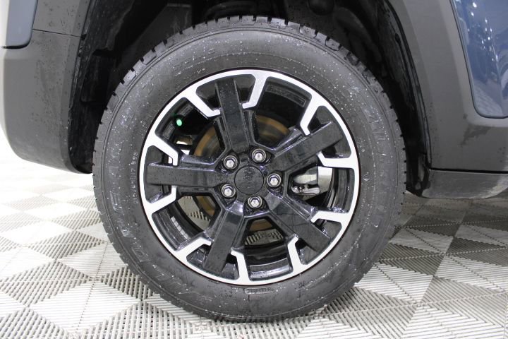 Used 2023 Jeep Renegade Latitude image 34