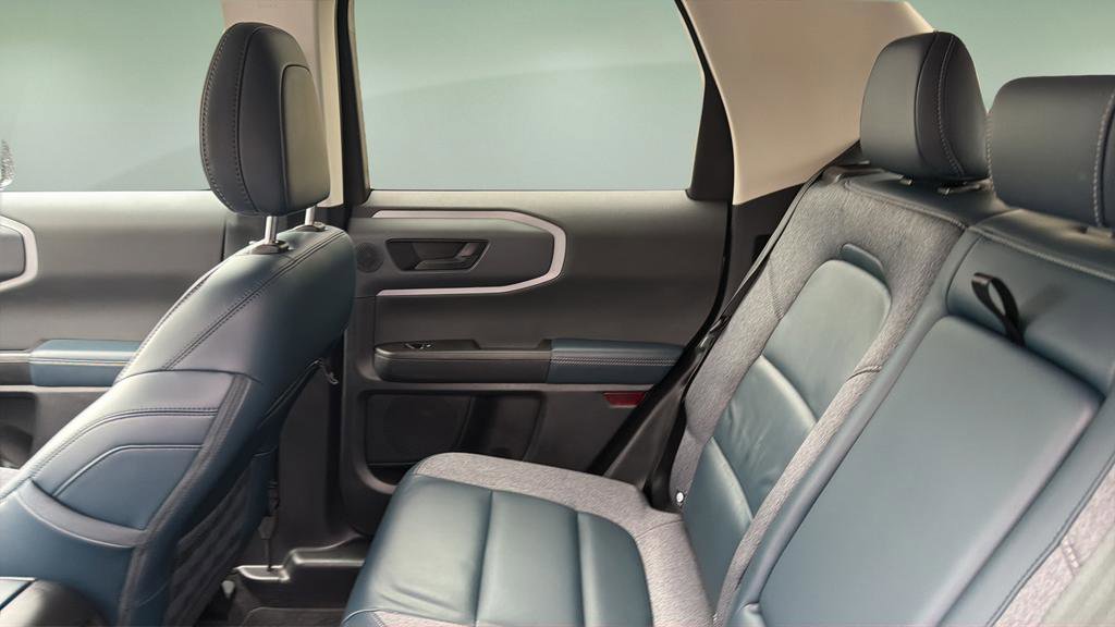 Used 2022 Ford Bronco Sport Outer Banks w/ Tech Package image 15