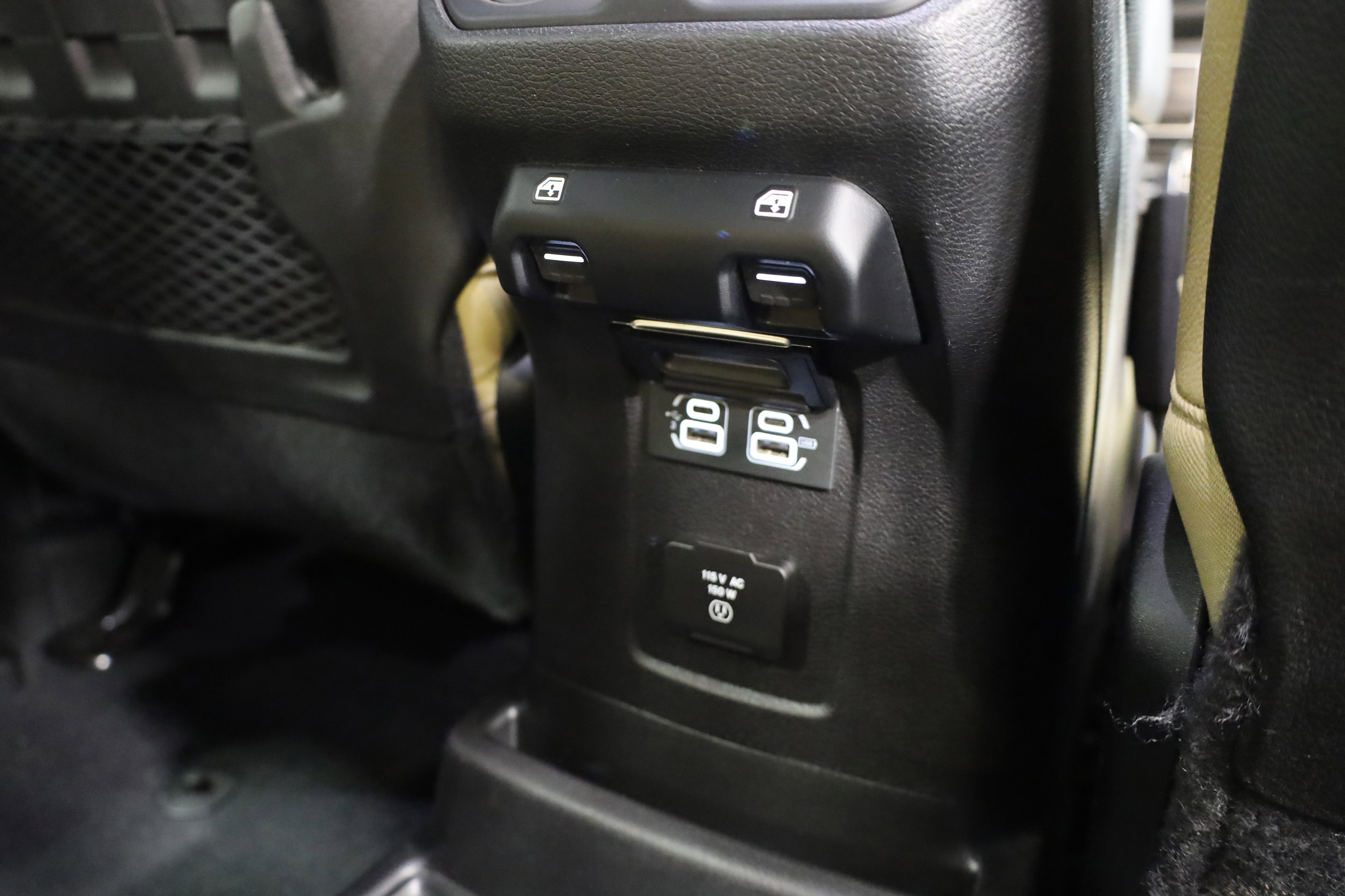 Used 2018 Jeep Wrangler Unlimited Rubicon image 37