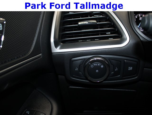 Used 2022 Ford Edge SEL image 18