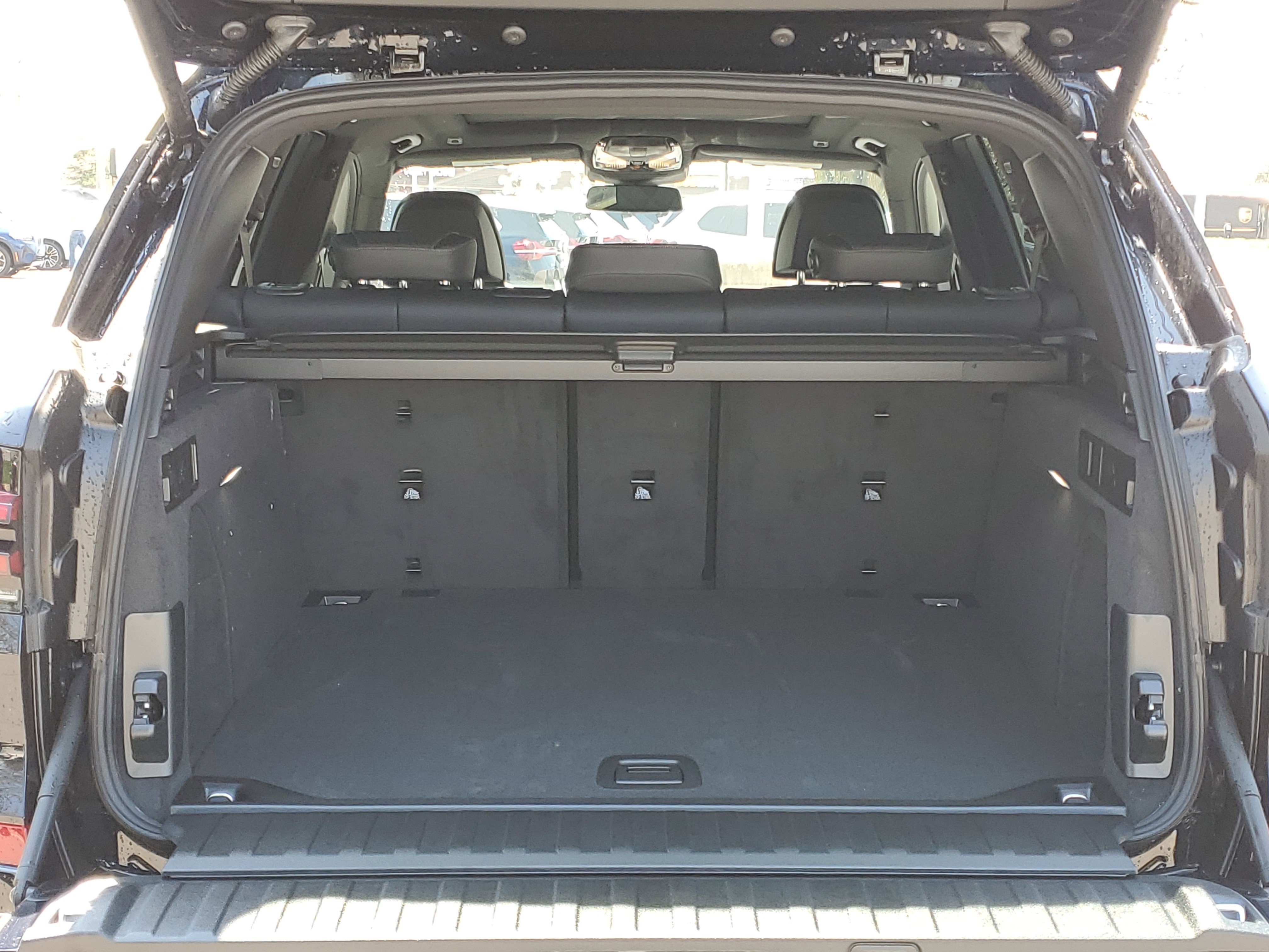 New 2026 BMW X5 xDrive40i w/ M Sport Package AWD/4WD image 24