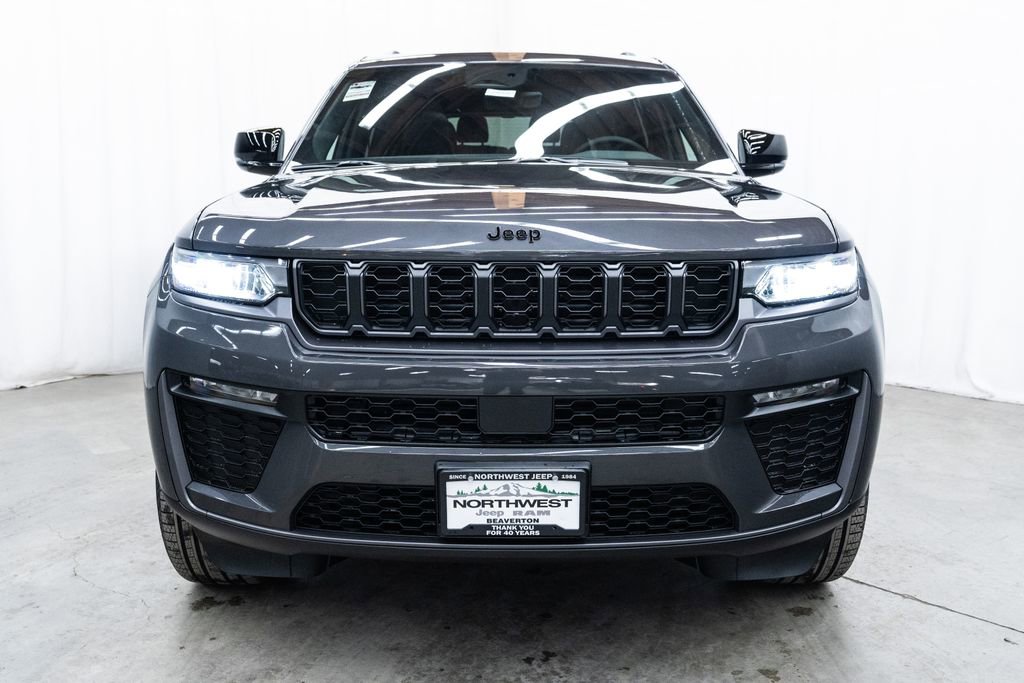 New 2026 Jeep Grand Cherokee L Limited AWD/4WD image 2