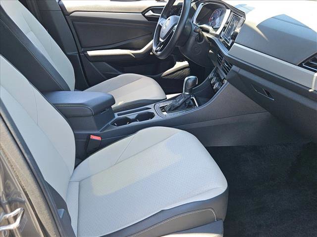 Used 2019 Volkswagen Jetta R-Line FWD image 25