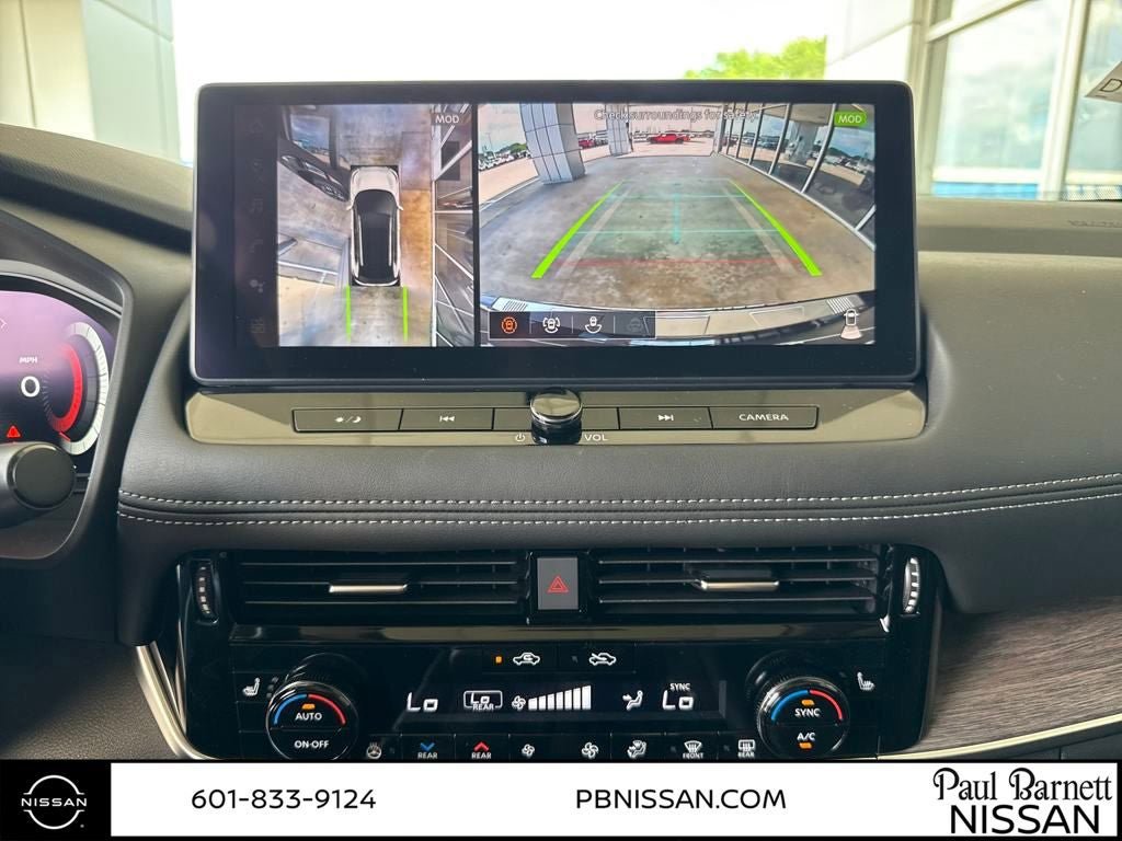New 2025 Nissan Rogue Platinum w/ Tech Package image 25