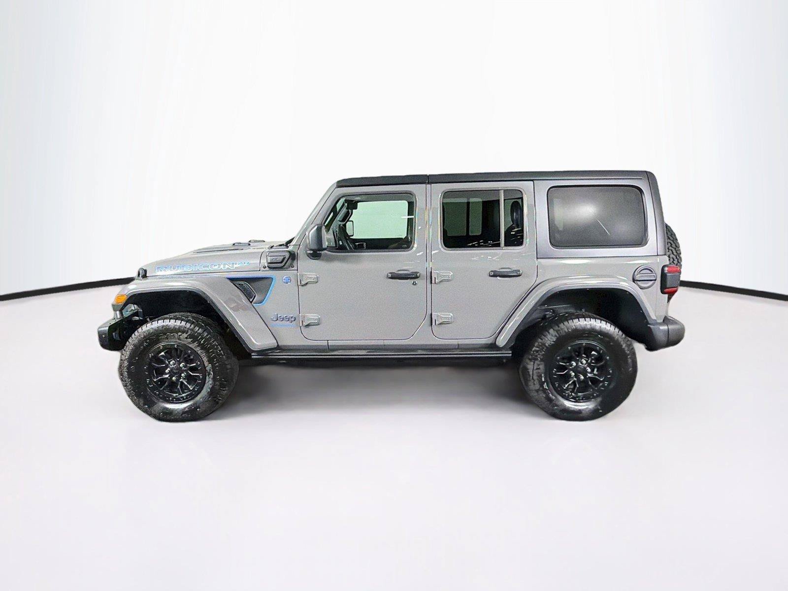 Used 2023 Jeep Wrangler Unlimited Rubicon 4xe AWD/4WD image 8