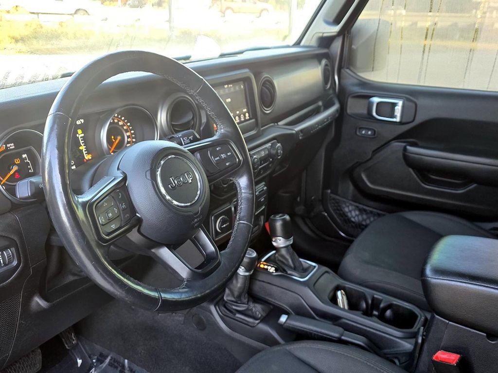 Used 2019 Jeep Wrangler Unlimited Sport S image 25