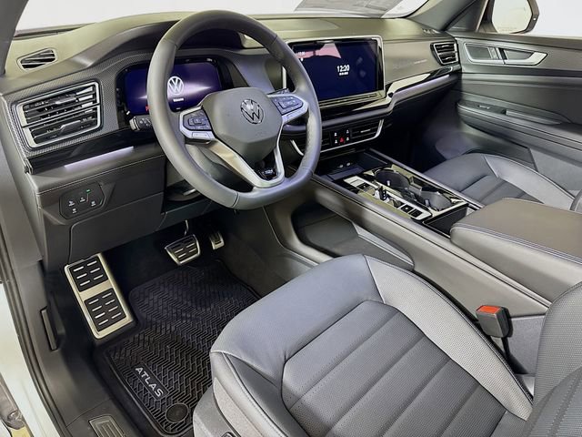 New 2026 Volkswagen Atlas Cross Sport SEL R-Line image 5