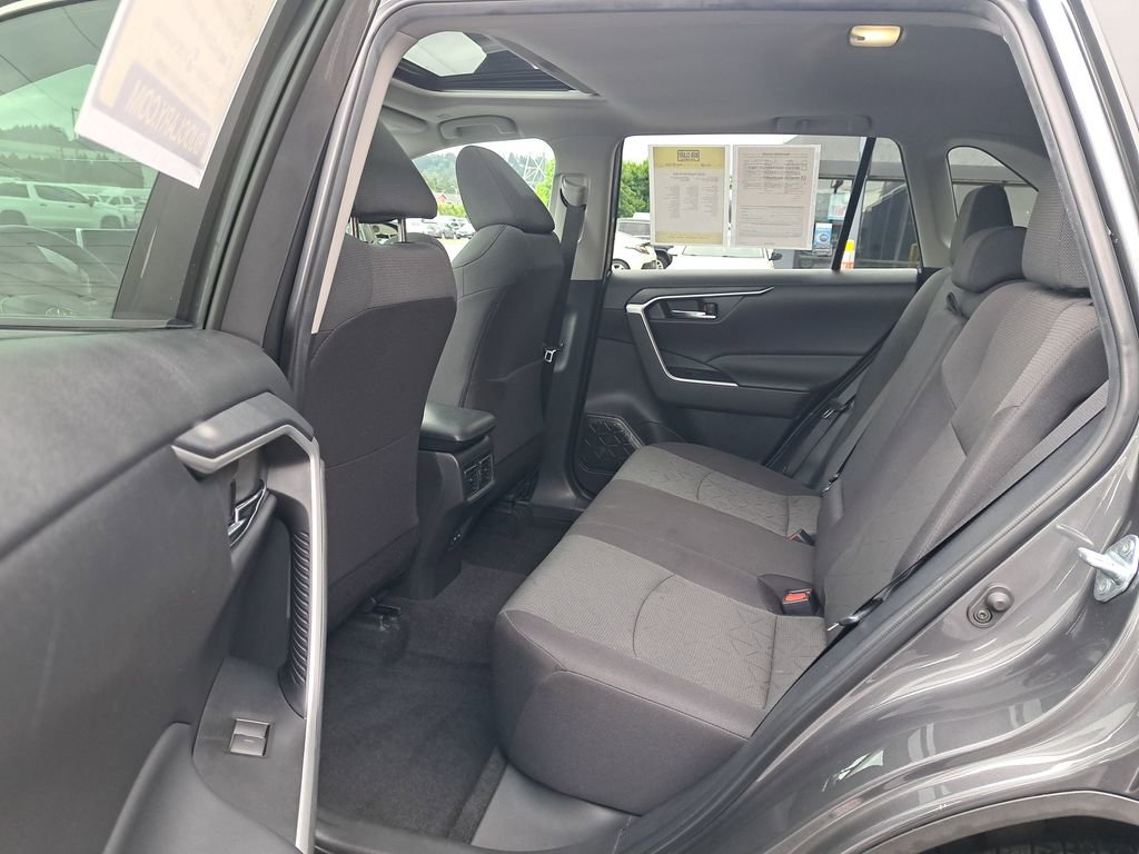 Used 2024 Toyota RAV4 XLE w/ Convenience Package AWD/4WD image 13