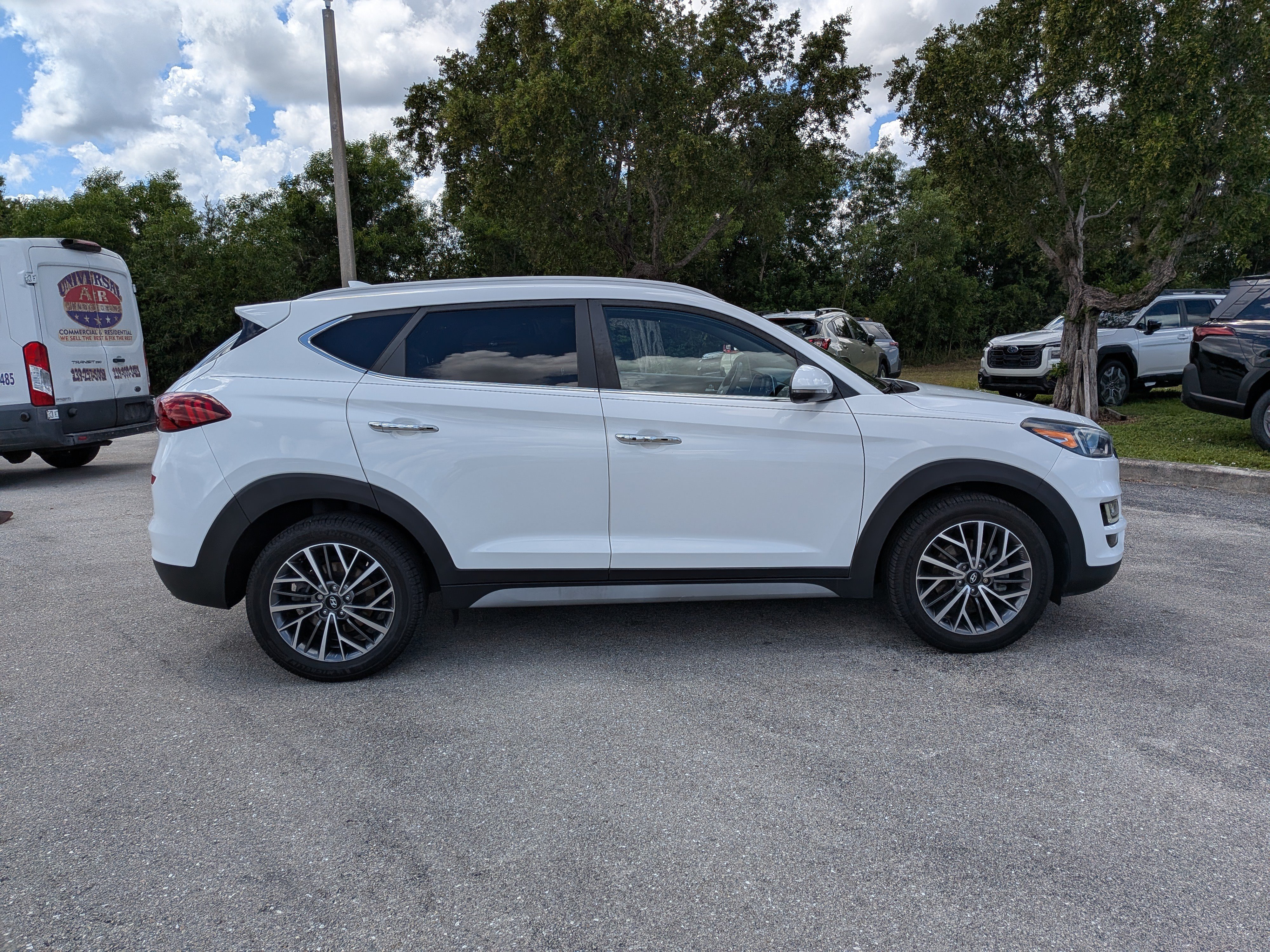 Used 2019 Hyundai Tucson Limited FWD image 3