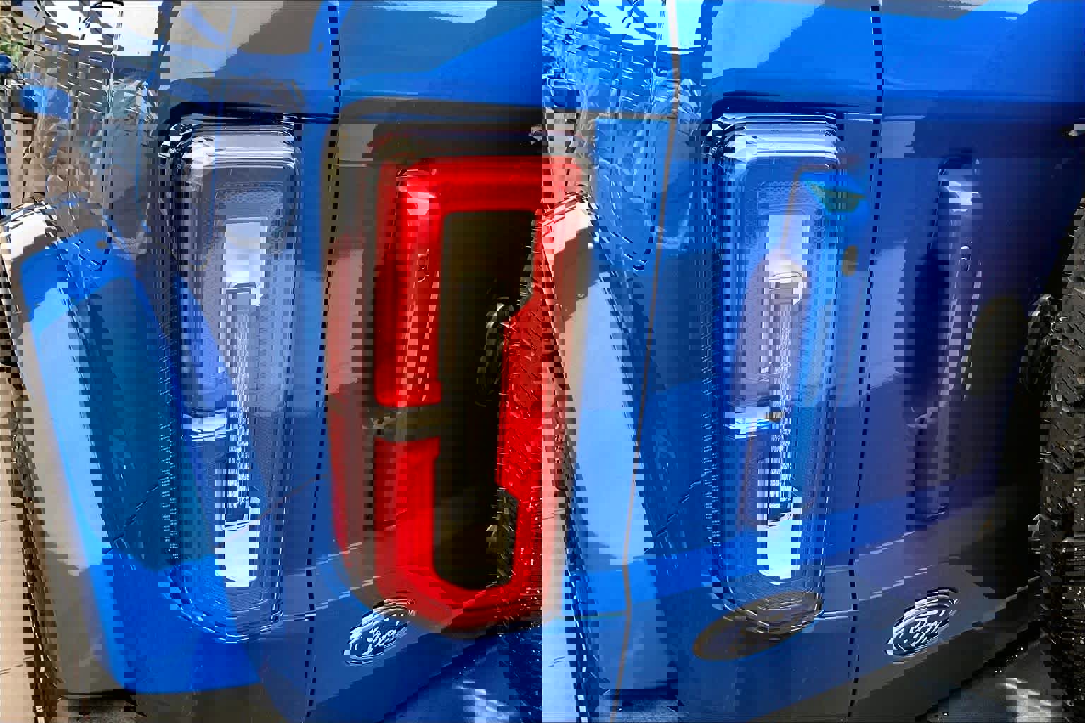 Used 2023 Ford Bronco Outer Banks image 26