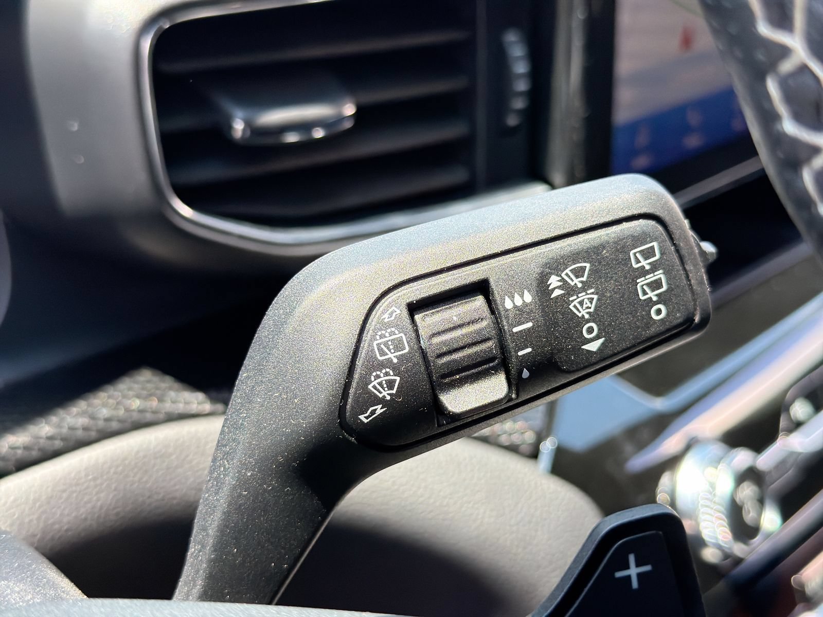 Used 2021 Ford Explorer ST w/ Equipment Group 401A AWD/4WD image 26