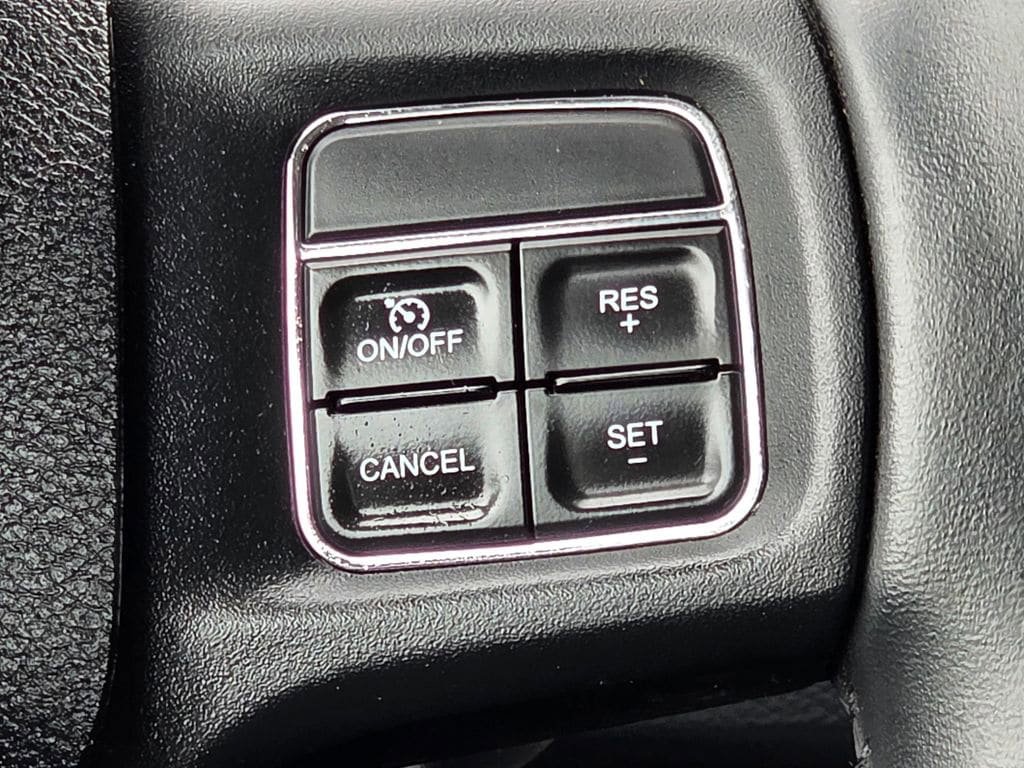 Used 2018 RAM 3500 Big Horn AWD/4WD image 17