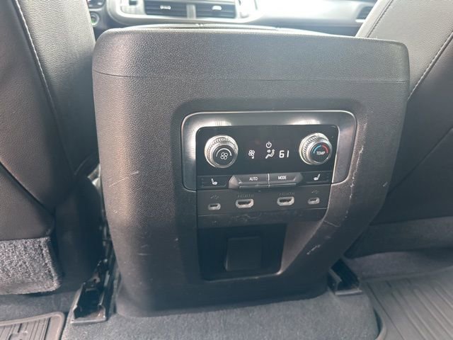 Used 2021 GMC Yukon AT4 w/ Rear Media and Nav Package AWD/4WD image 26