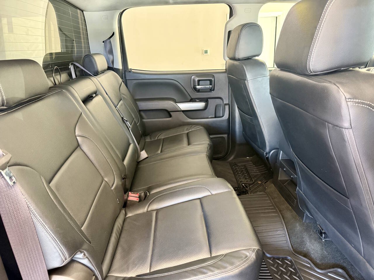 Used 2017 Chevrolet Silverado 1500 LT w/ All Star Edition RWD image 18