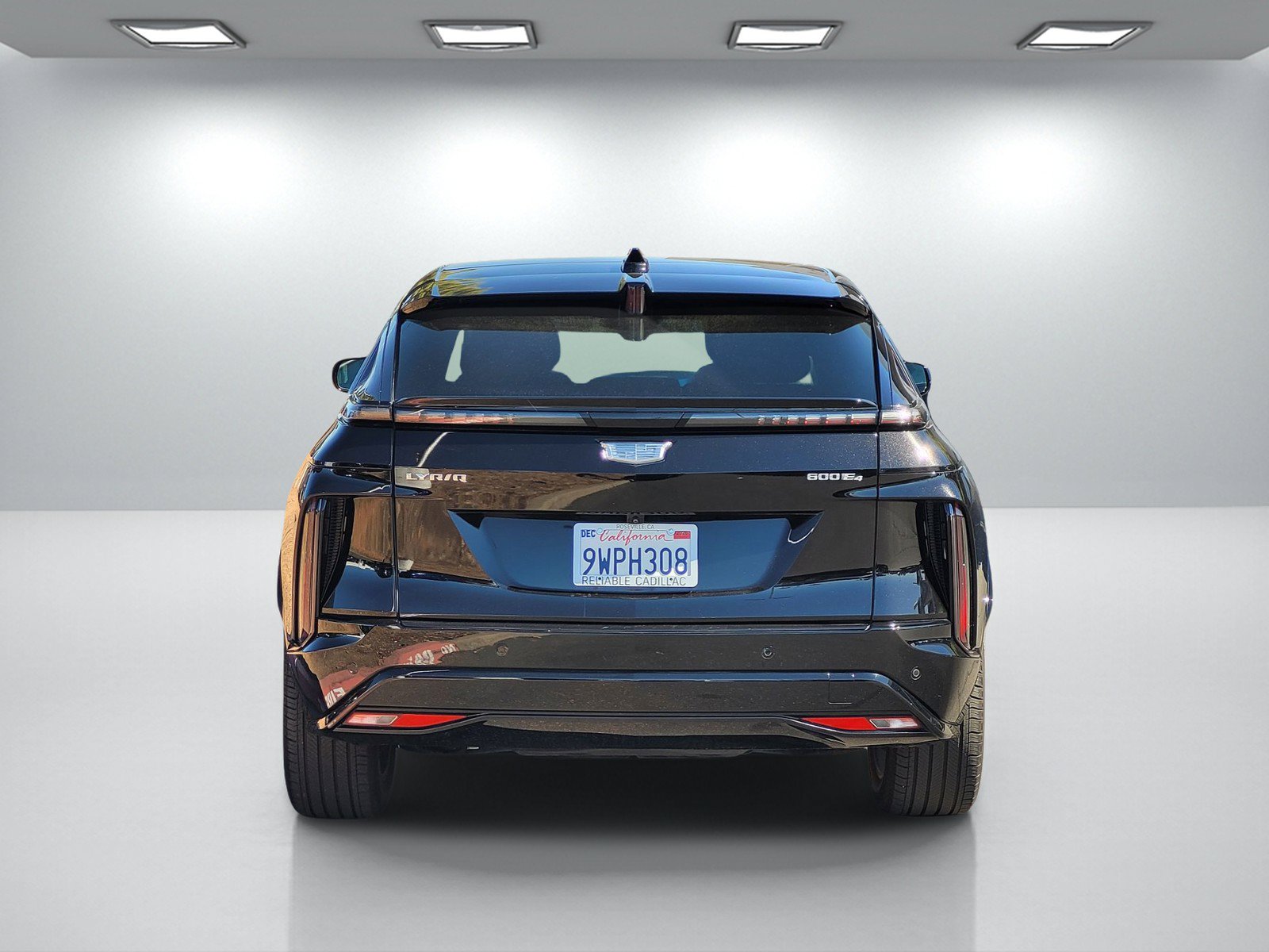Certified 2024 Cadillac Lyriq Sport AWD/4WD image 5