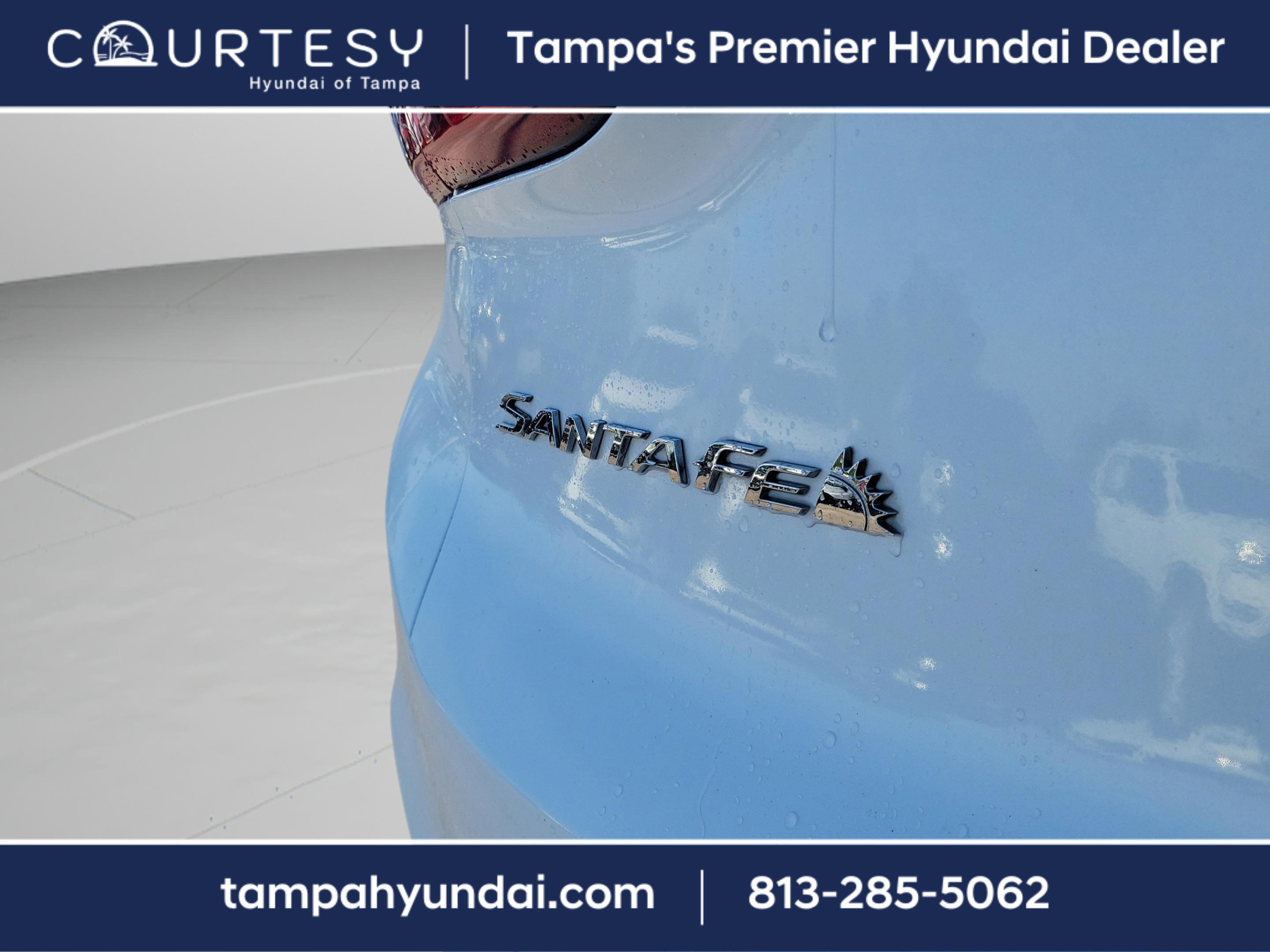 Used 2020 Hyundai Santa Fe SE image 6