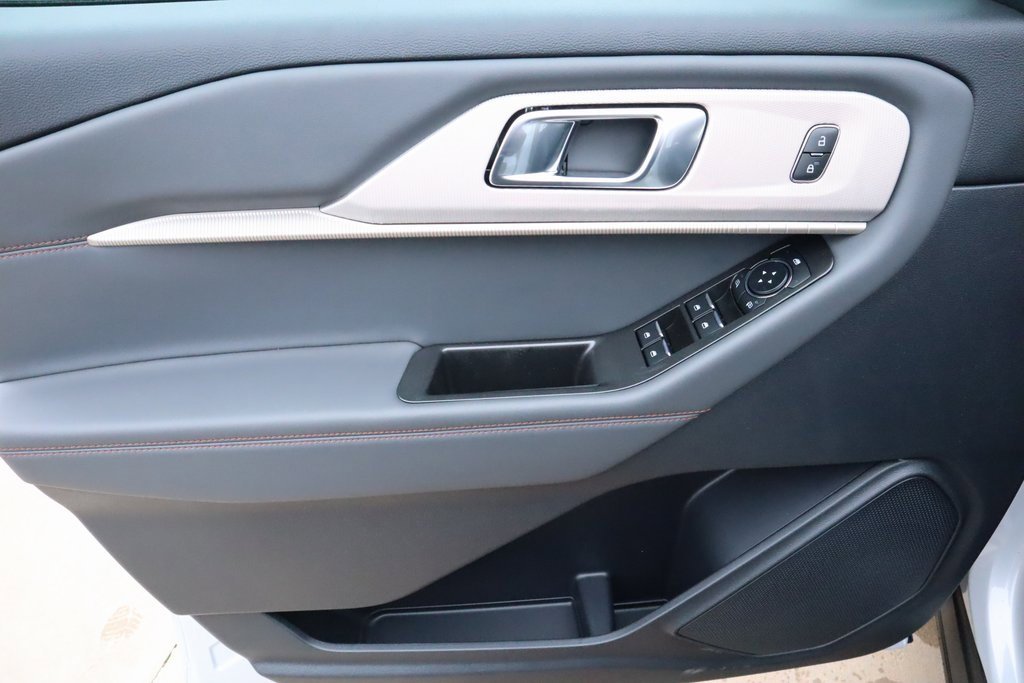 New 2026 Ford Explorer Active image 17