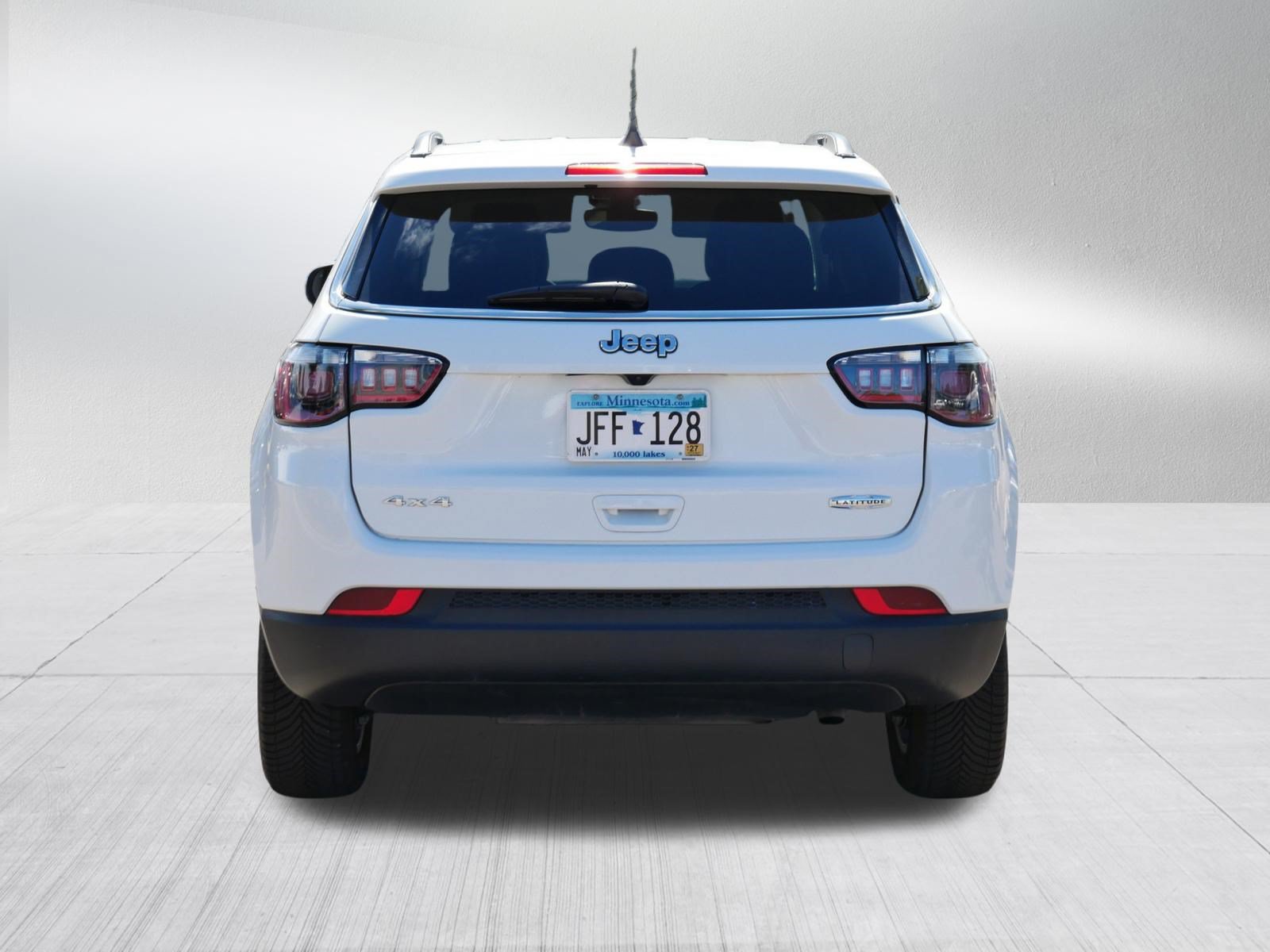 Used 2022 Jeep Compass Latitude AWD/4WD image 6