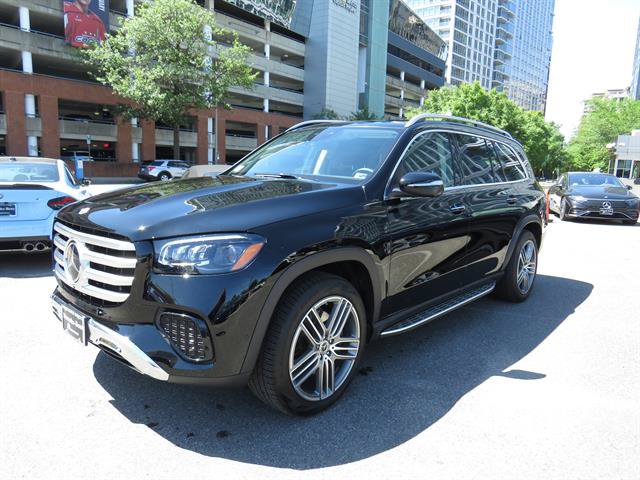 Used 2026 Mercedes-Benz GLS 450 4MATIC image 1
