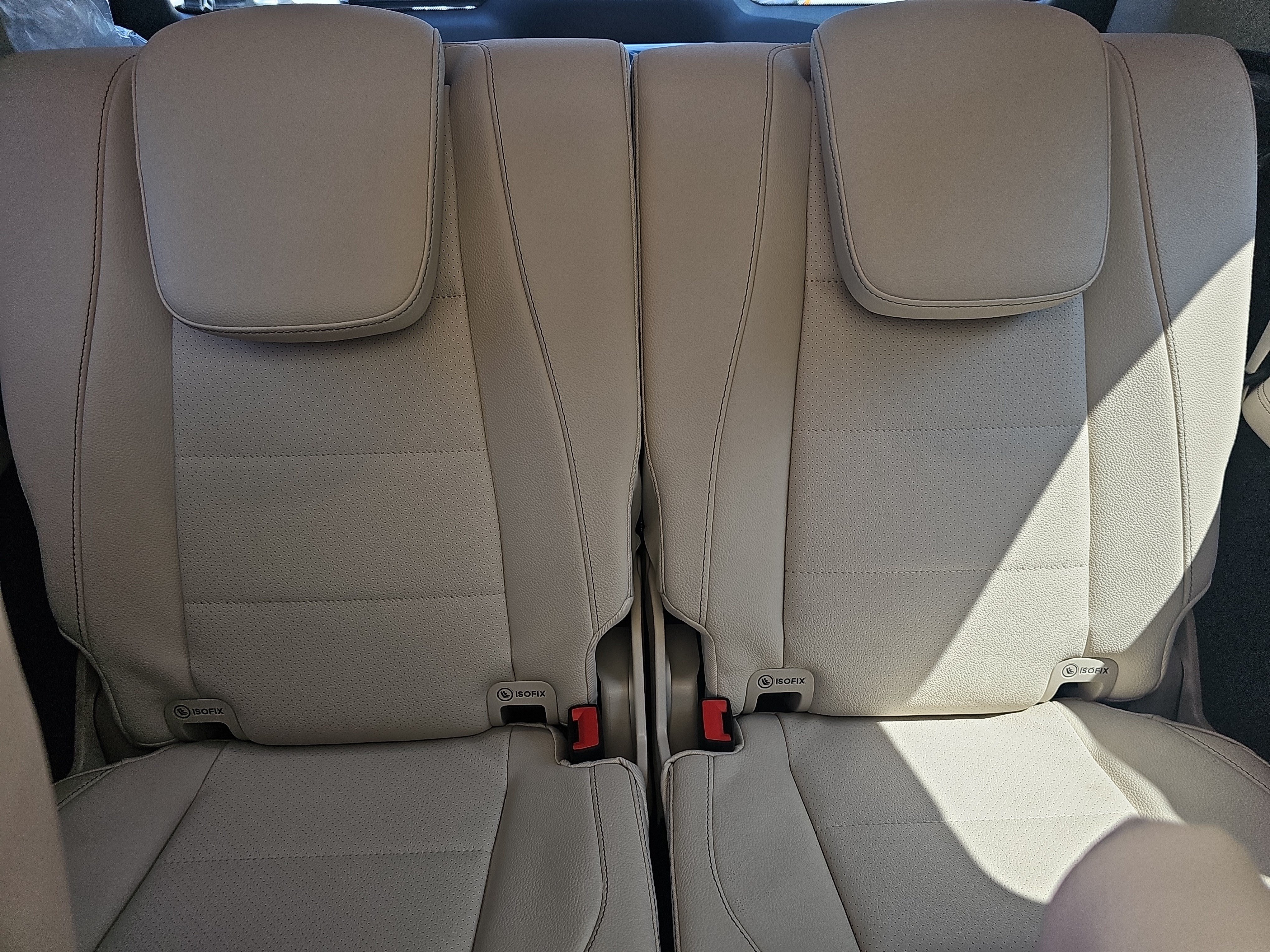 New 2026 Mercedes-Benz GLS 450 4MATIC image 13