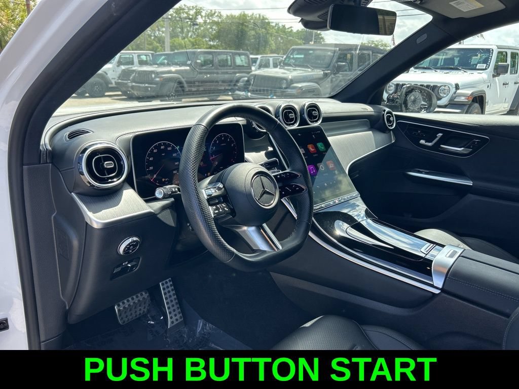 Used 2025 Mercedes-Benz GLC 300 4MATIC image 8