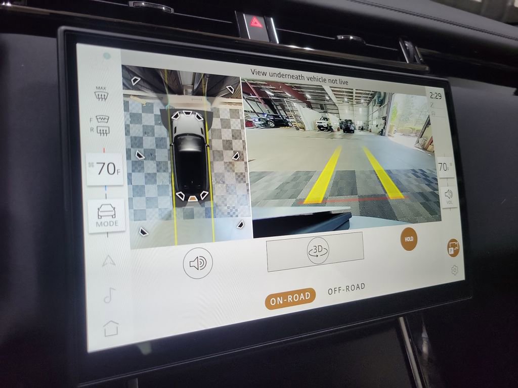 New 2026 Land Rover Range Rover Velar Dynamic SE image 19