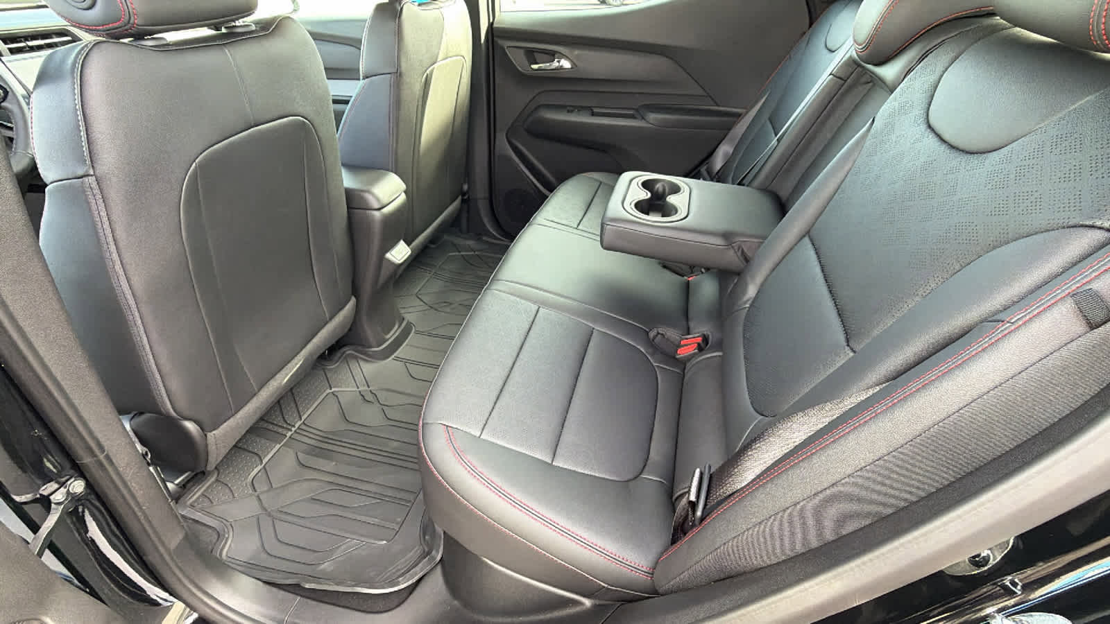 New 2027 Chevrolet Bolt RS w/ LPO, All-Weather Package image 24