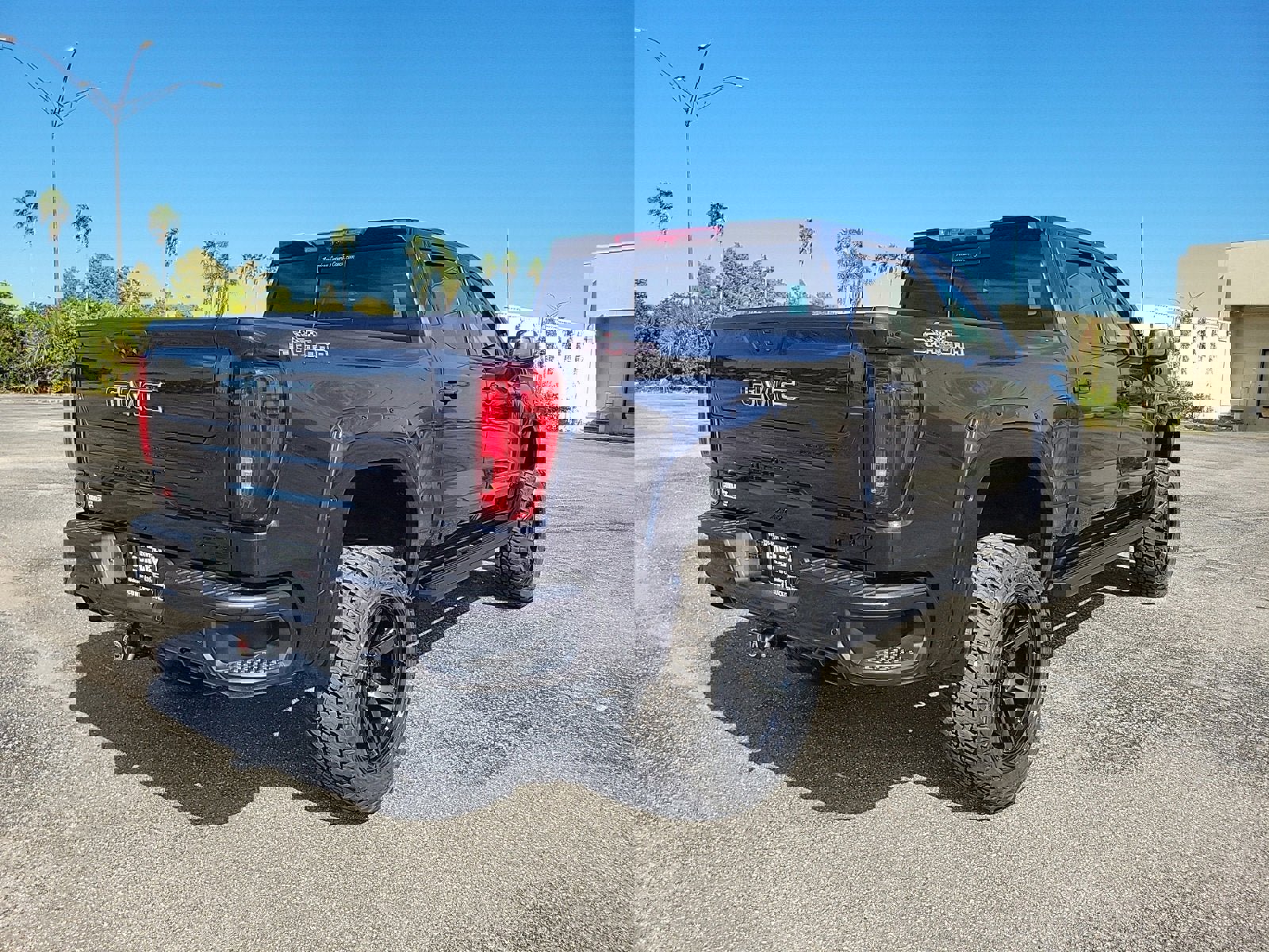 New 2026 GMC Sierra 1500 AT4 w/ Technology Package image 5