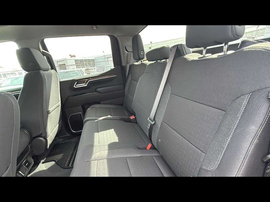 New 2026 Chevrolet Silverado 1500 LT image 24