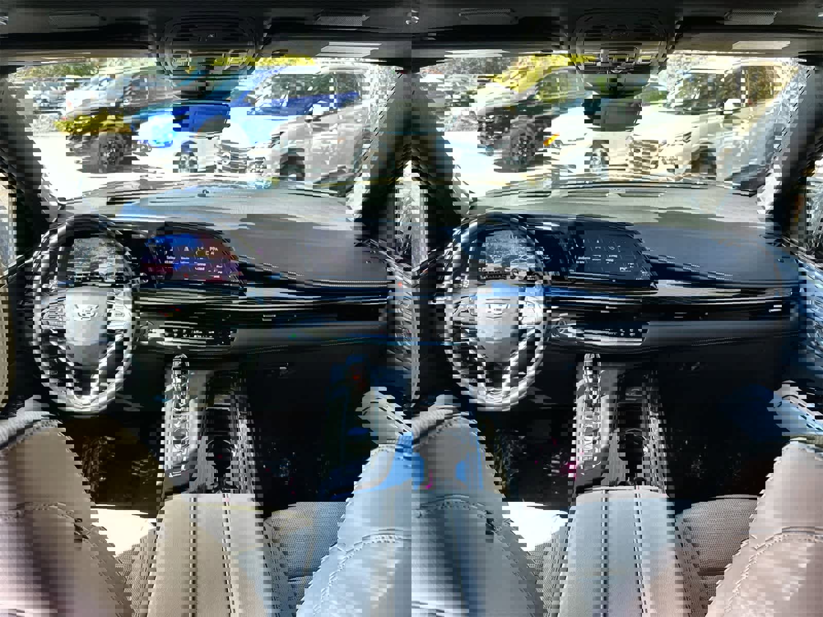 Used 2021 Cadillac Escalade ESV Sport w/ Driver Assist Tech Package image 9