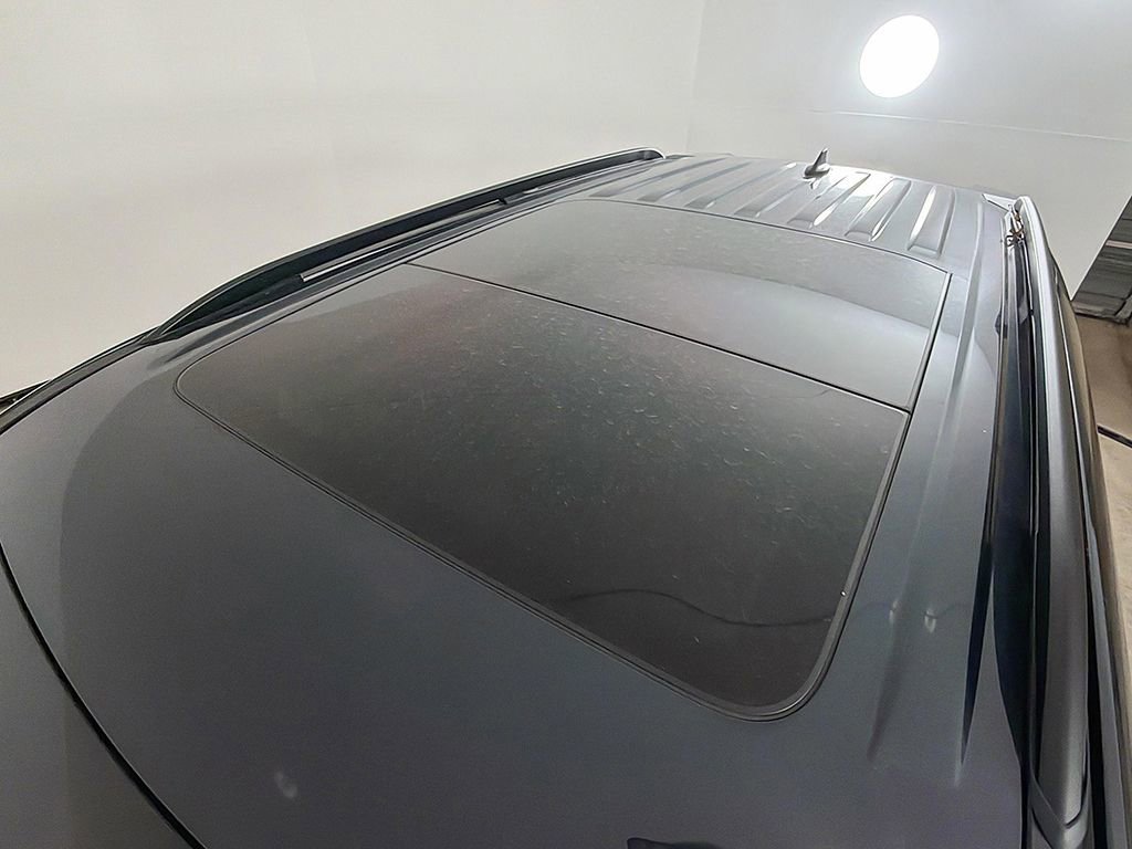 Used 2023 Ford Explorer XLT w/ Equipment Group 202A image 15