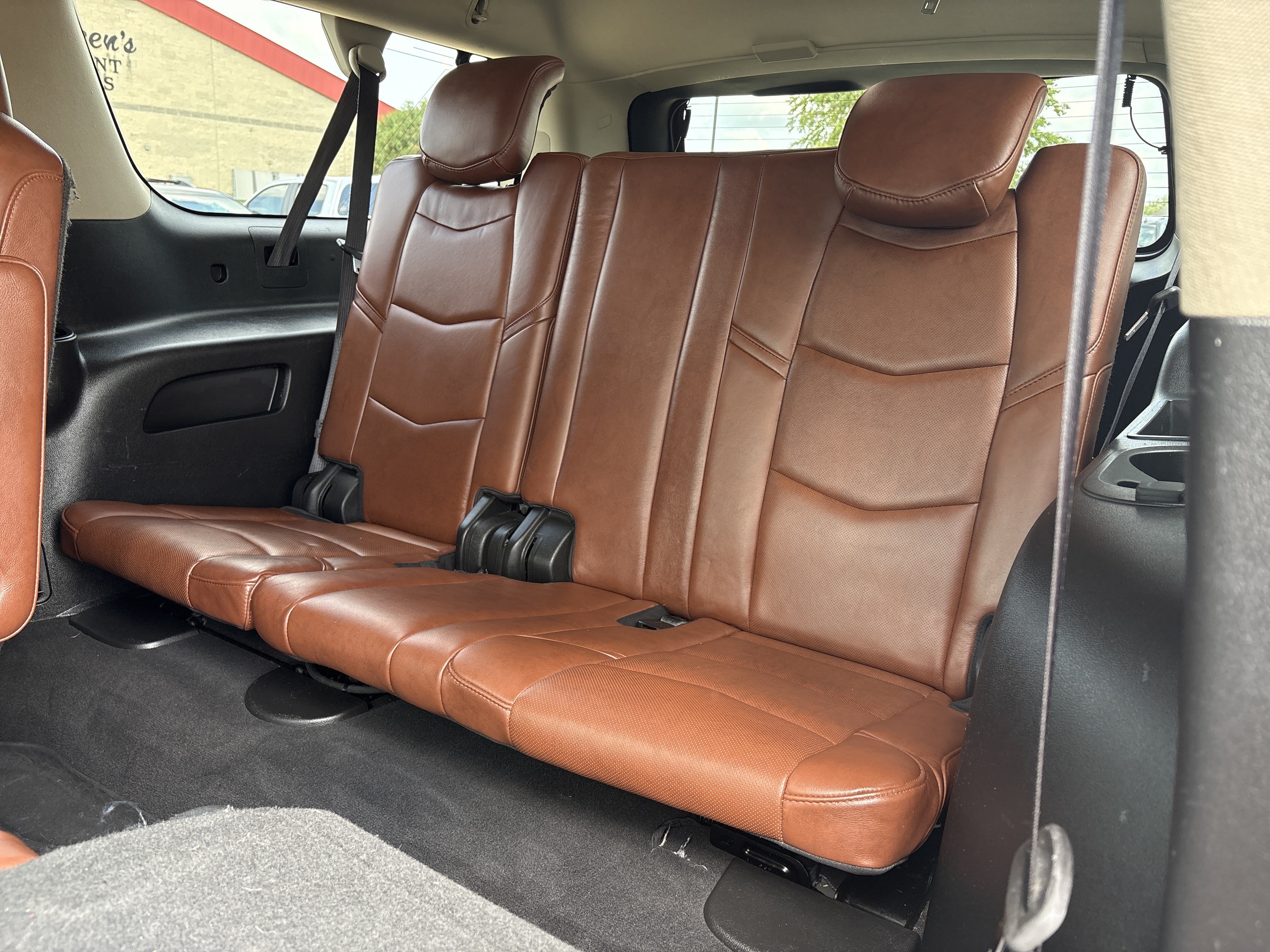 Used 2019 Cadillac Escalade ESV Premium Luxury AWD/4WD image 14