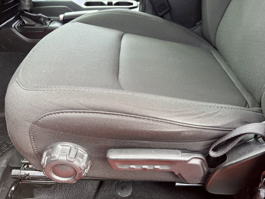 Used 2023 Jeep Wrangler Willys image 27