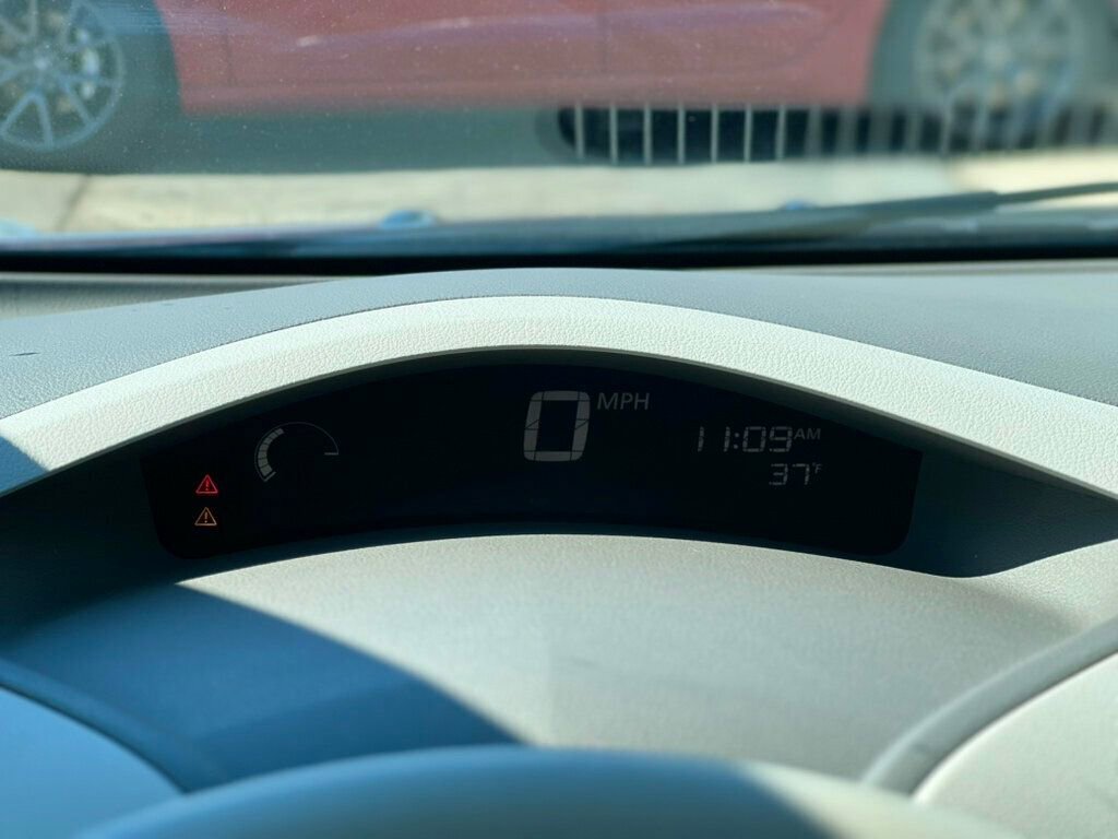 Used 2012 Nissan Leaf SL image 21