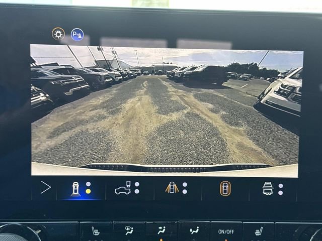 New 2026 Chevrolet Colorado LT w/ LT Convenience Package image 16