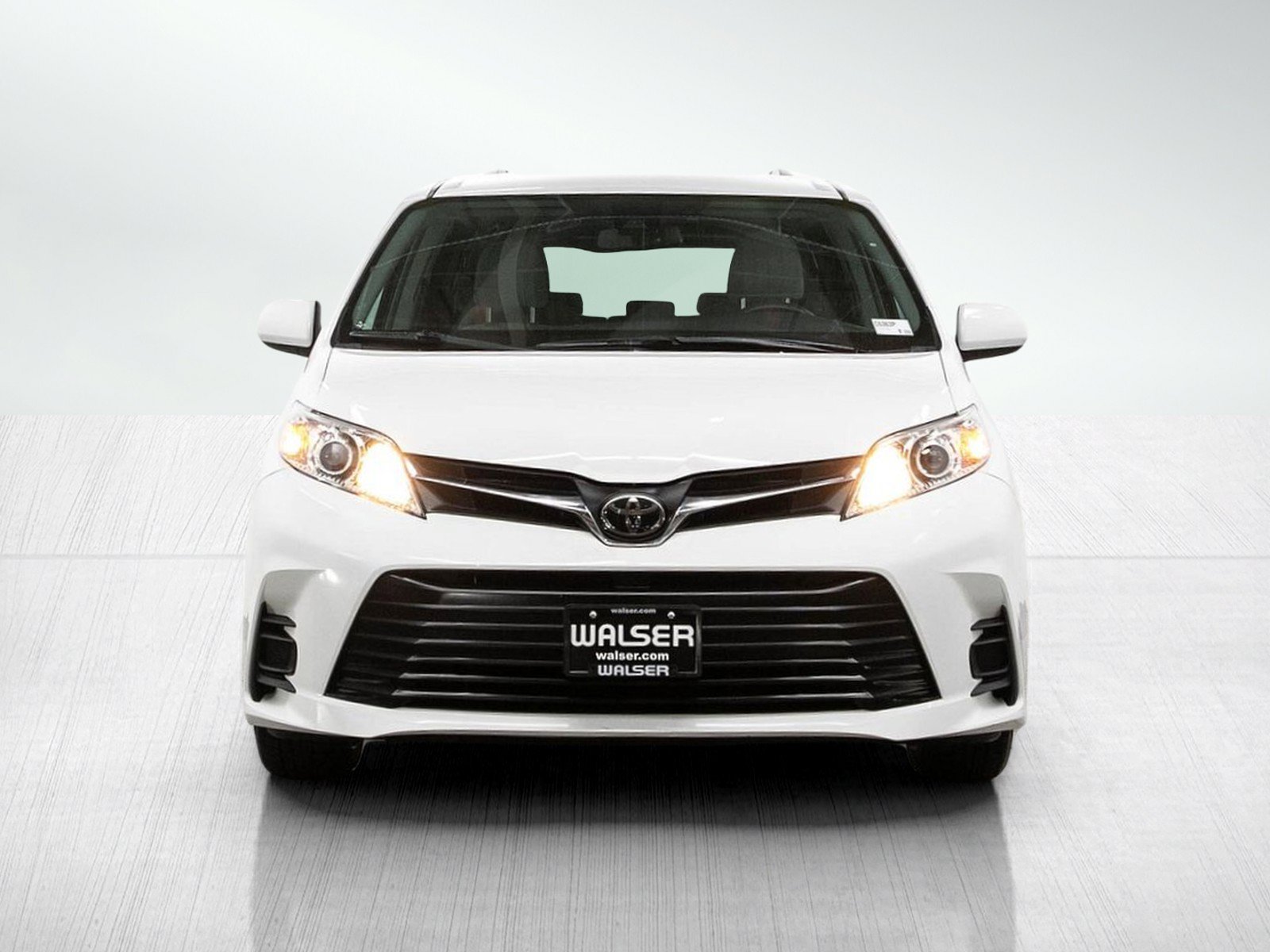 Used 2018 Toyota Sienna LE AWD/4WD image 8