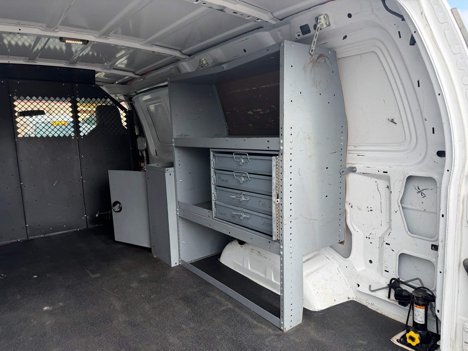 Used 2013 Ford E-150 and Econoline 150 w/ PWR Group RWD image 11