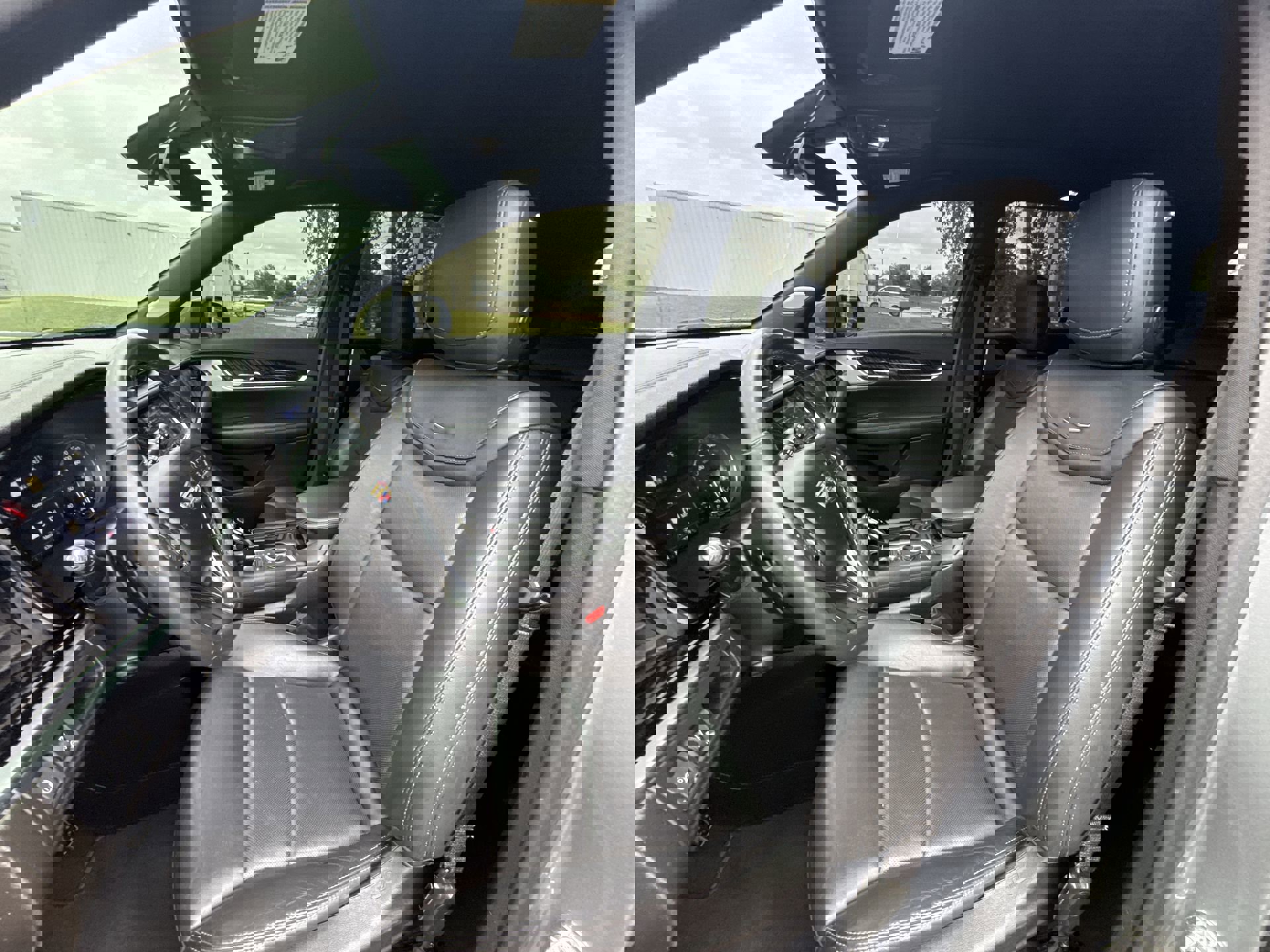 Certified 2023 Cadillac XT6 Premium Luxury FWD image 11