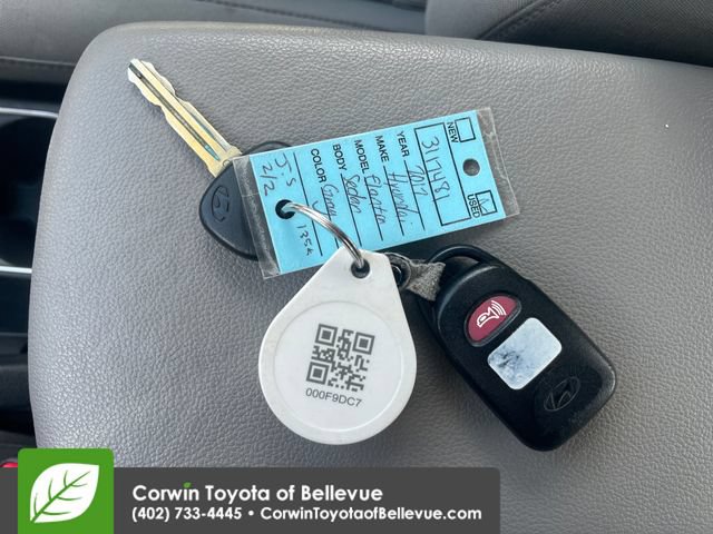 Used 2017 Hyundai Elantra SE FWD image 15