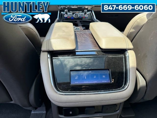 Used 2022 Lincoln Navigator Reserve image 18