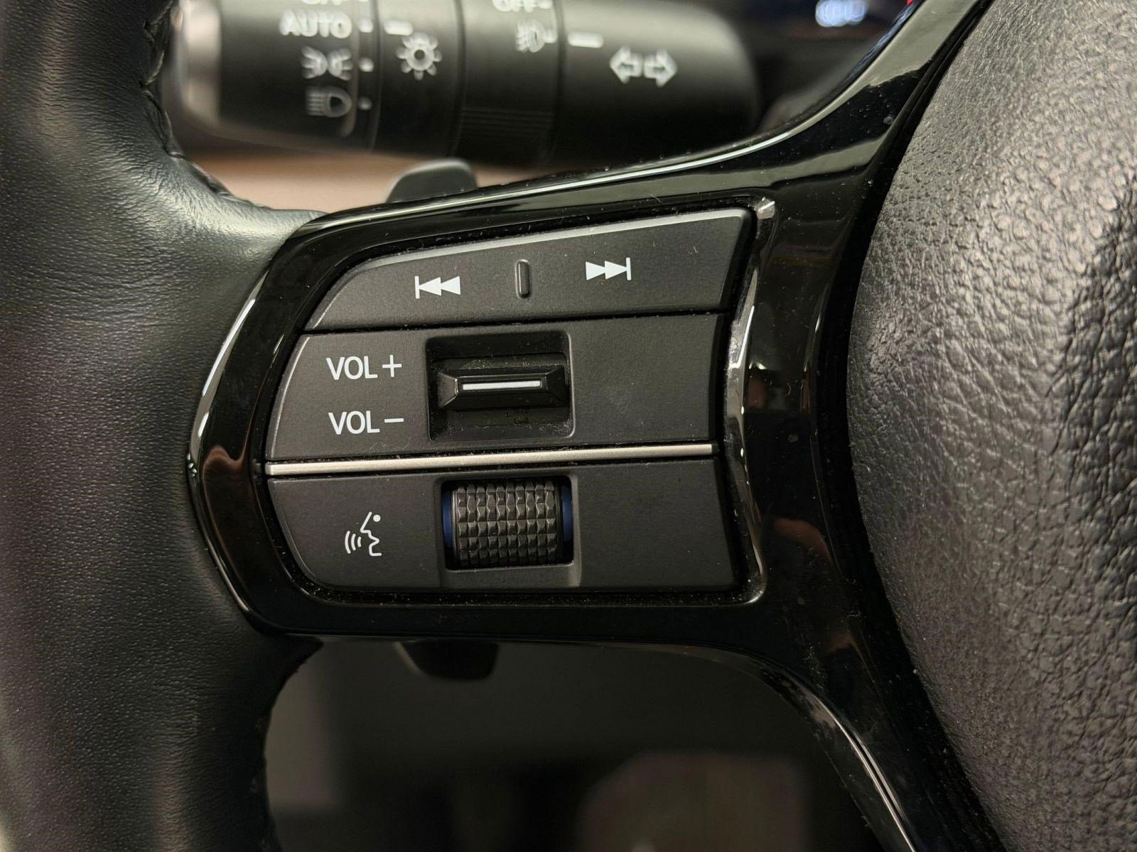 Used 2023 Honda Pilot Elite image 15