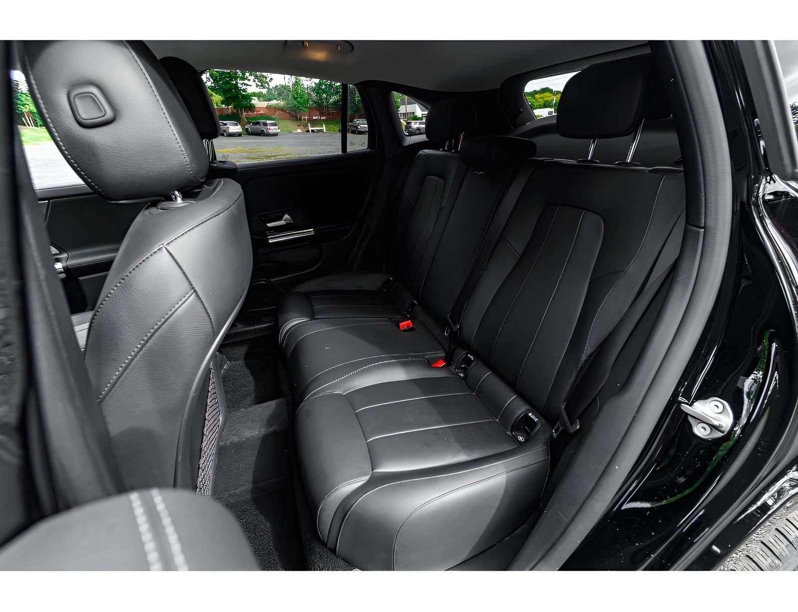 Used 2022 Mercedes-Benz GLA 250 4MATIC image 15