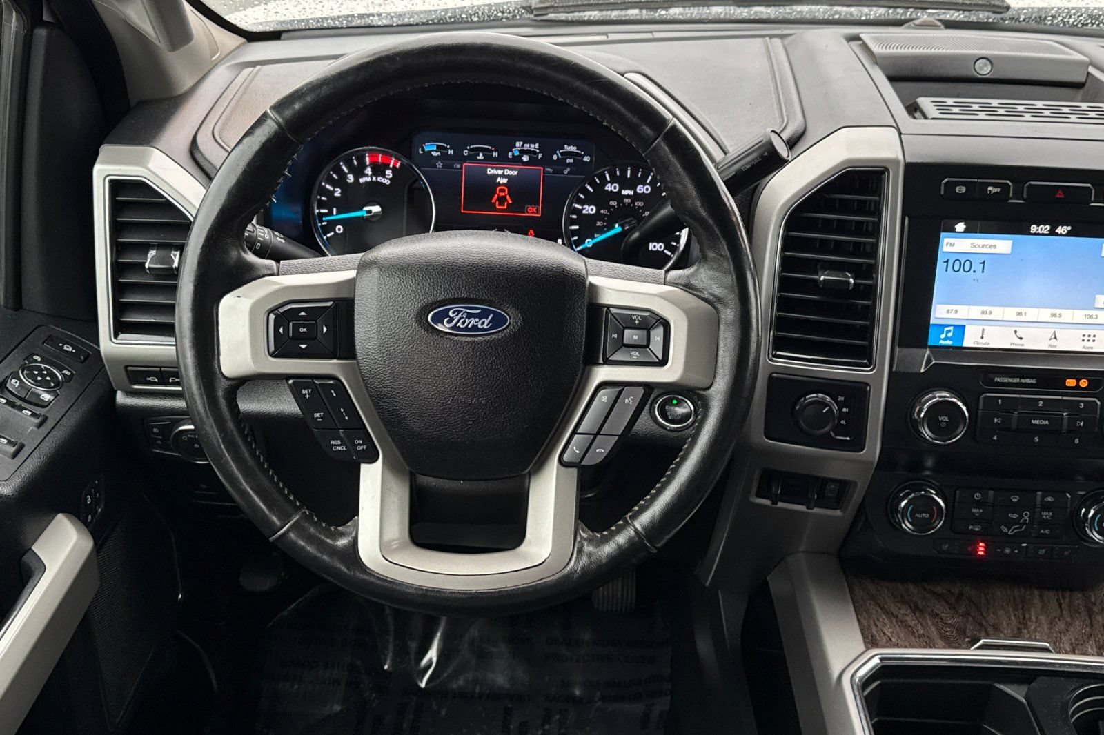 Used 2019 Ford F450 Lariat w/ Lariat Ultimate Package AWD/4WD image 16