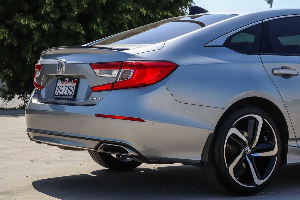 Used 2022 Honda Accord Sport image 10