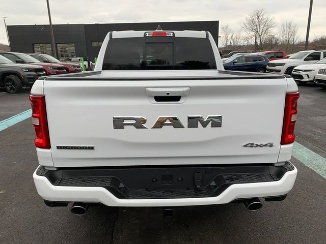 New 2026 RAM 1500 4x4 Crew Cab image 3