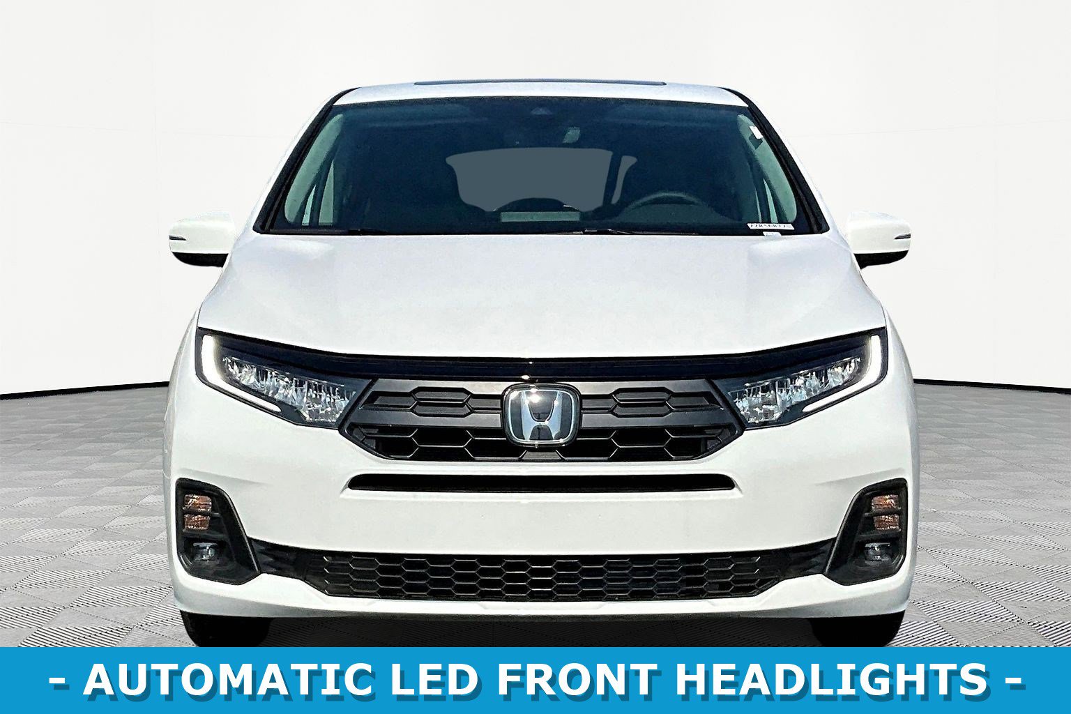 Certified 2026 Honda Odyssey EX-L image 2