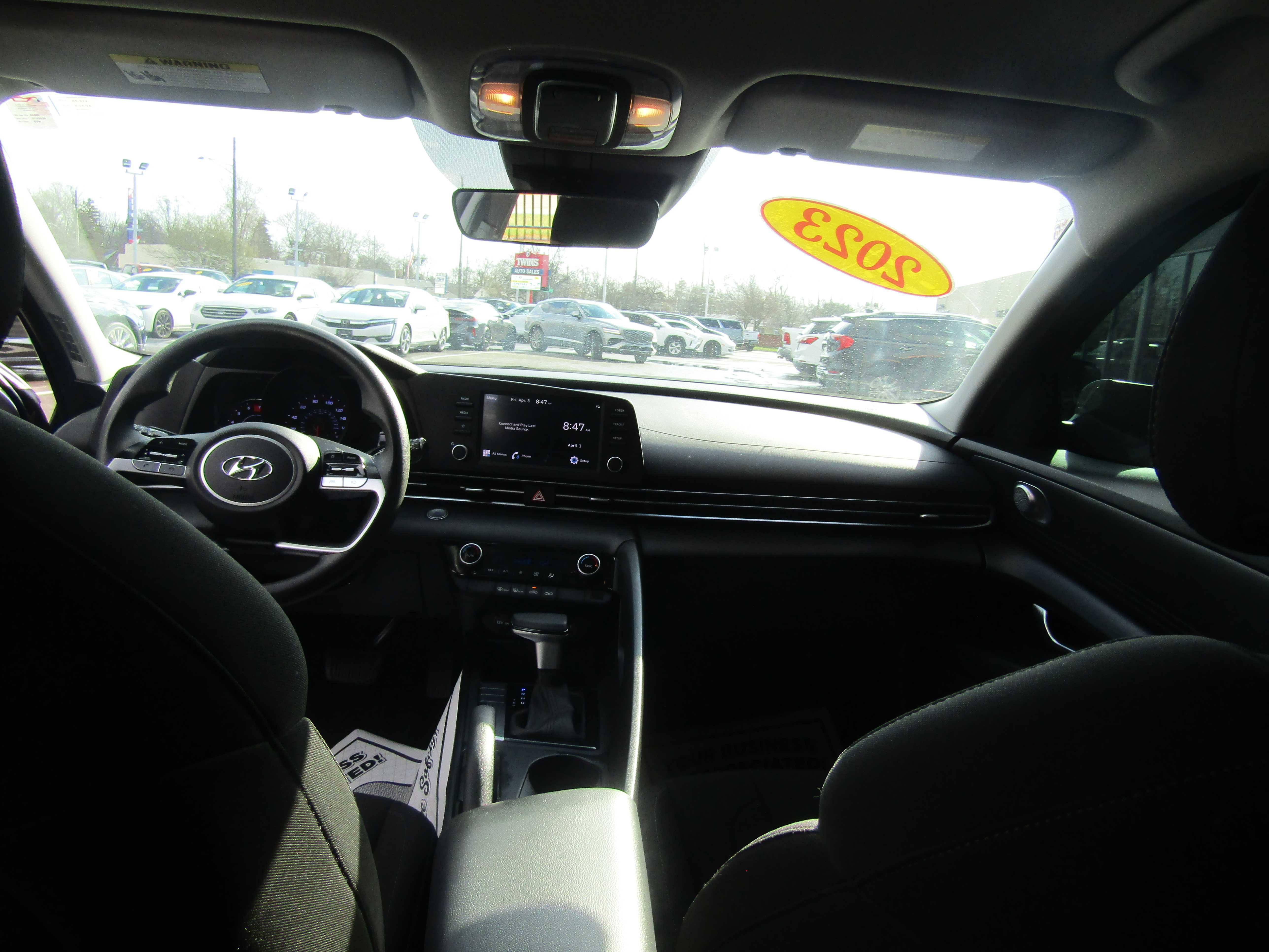 Used 2023 Hyundai Elantra SEL FWD image 25